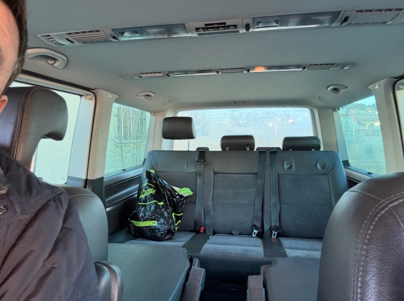 VW T5 Caravelle Comfortline 2.0 TDI CR 4Motion DSG-image-4