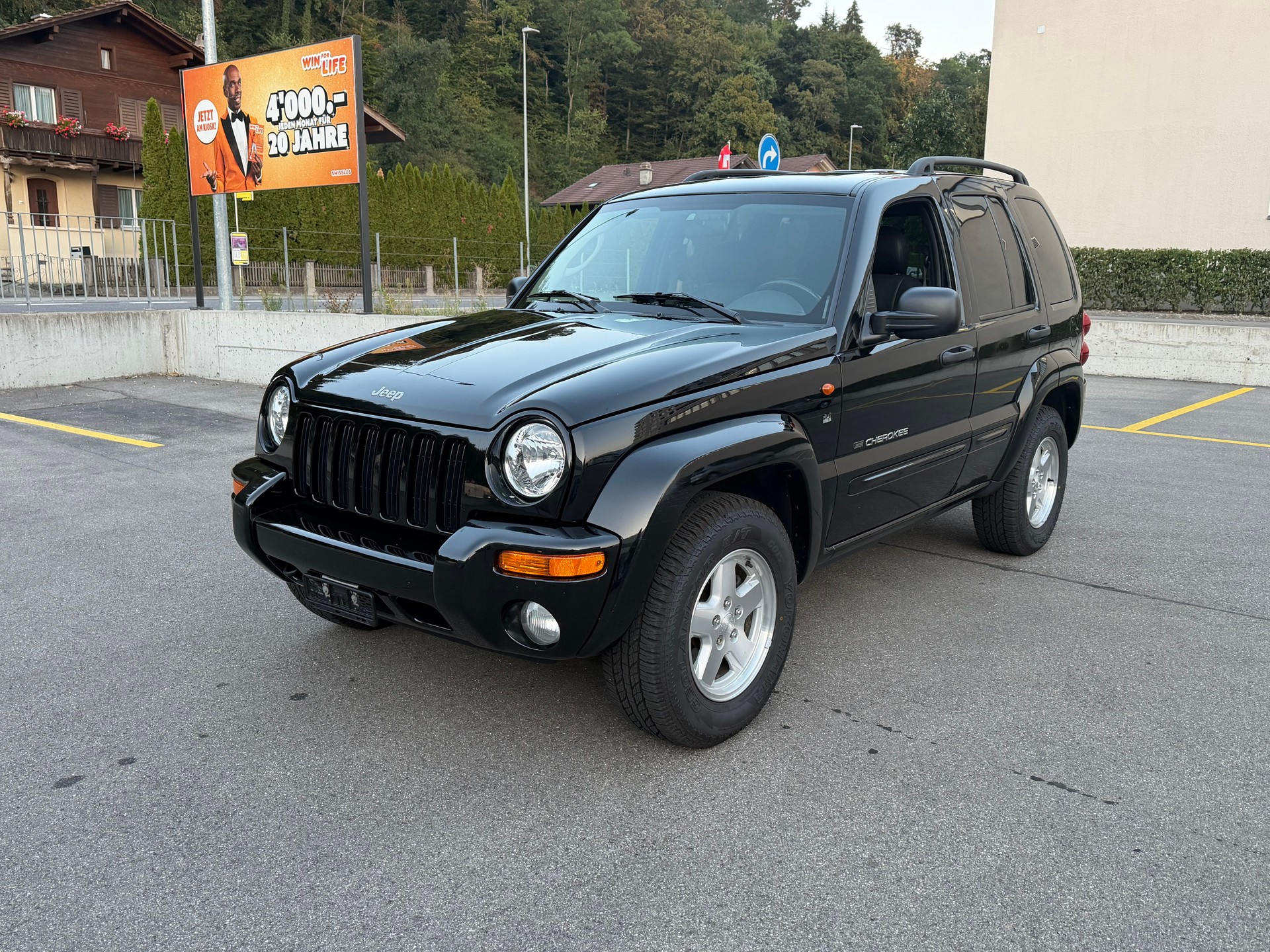 JEEP Cherokee 3.7 V6 Limited-image-0
