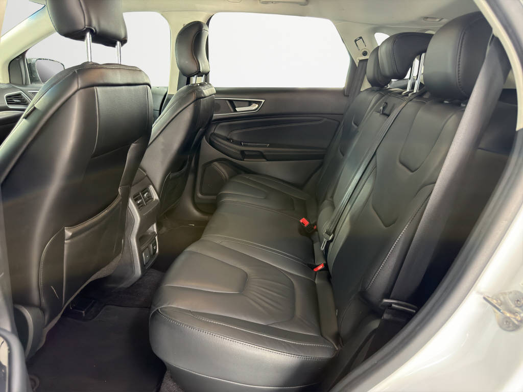 FORD Edge 2.0 TDCi 210 Titanium FPS-image-13