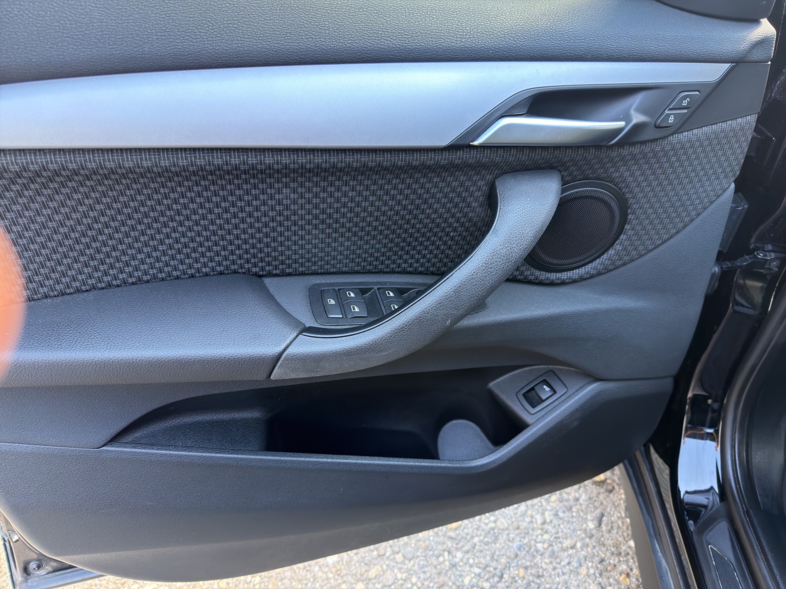 BMW X1 sDr 18i Essential DSK-image-19