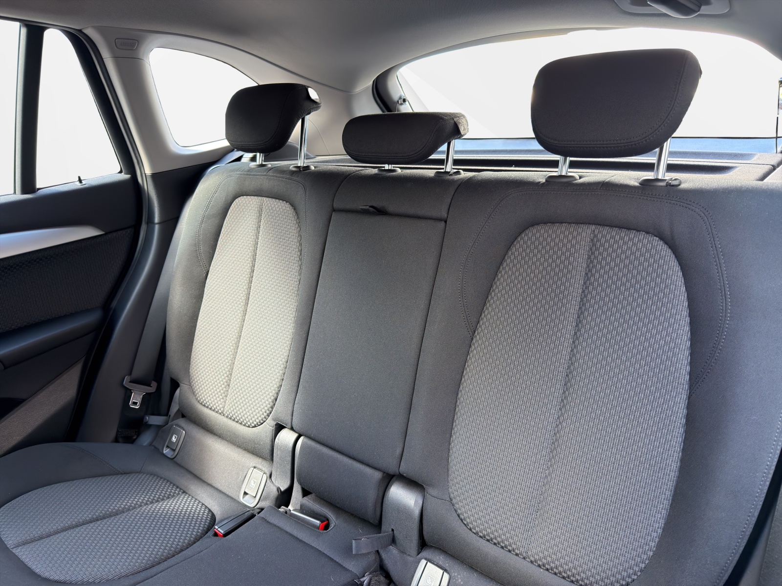 BMW X1 sDr 18i Essential DSK-image-18