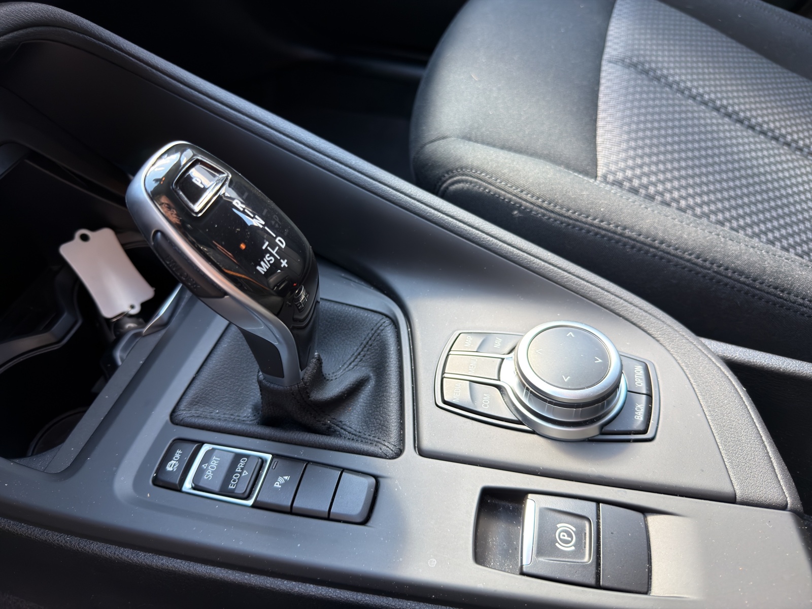 BMW X1 sDr 18i Essential DSK-image-20