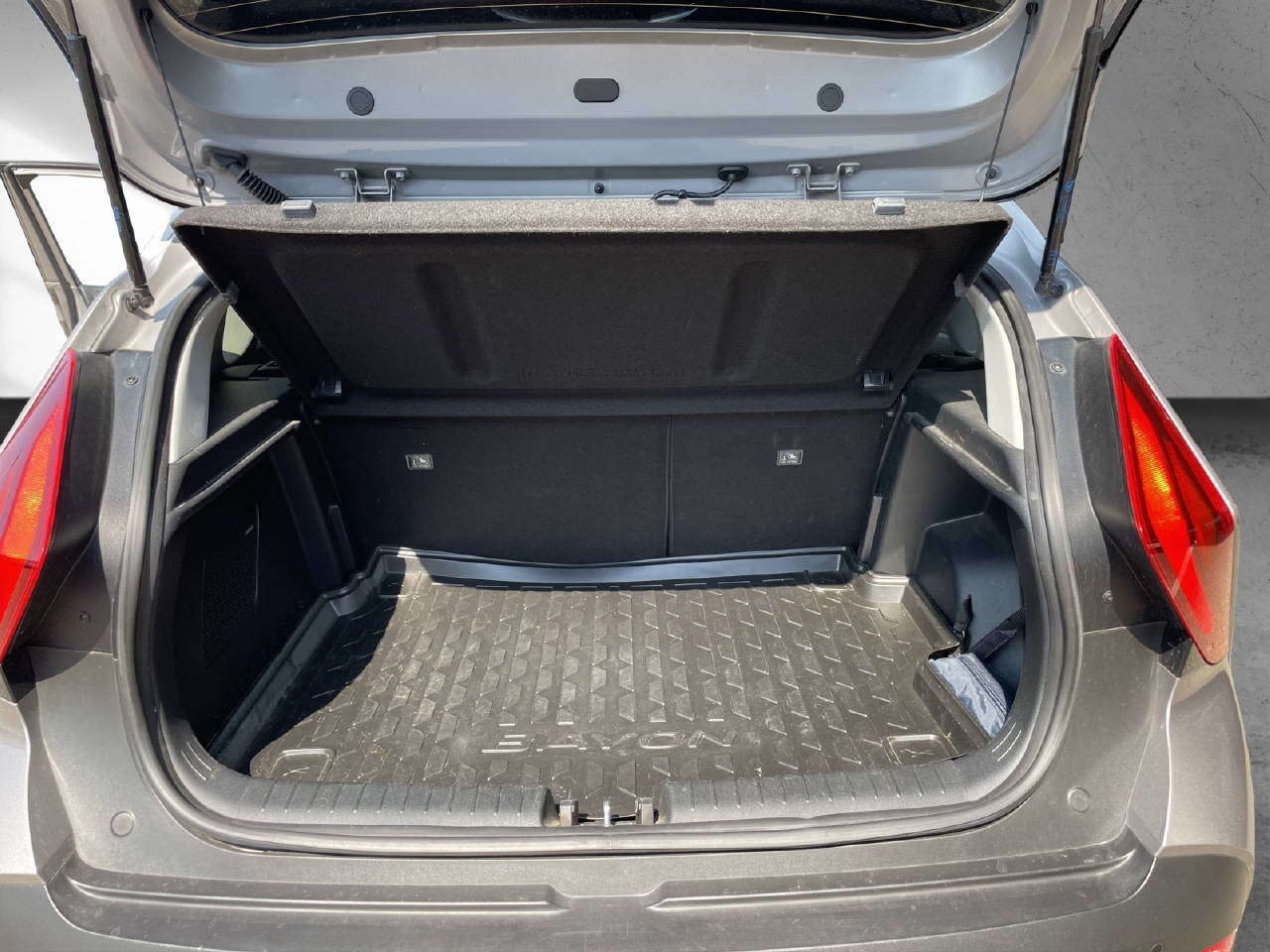 HYUNDAI Bayon 1.0T-GDi 48V MH Vertex S SUN MY22-image-15
