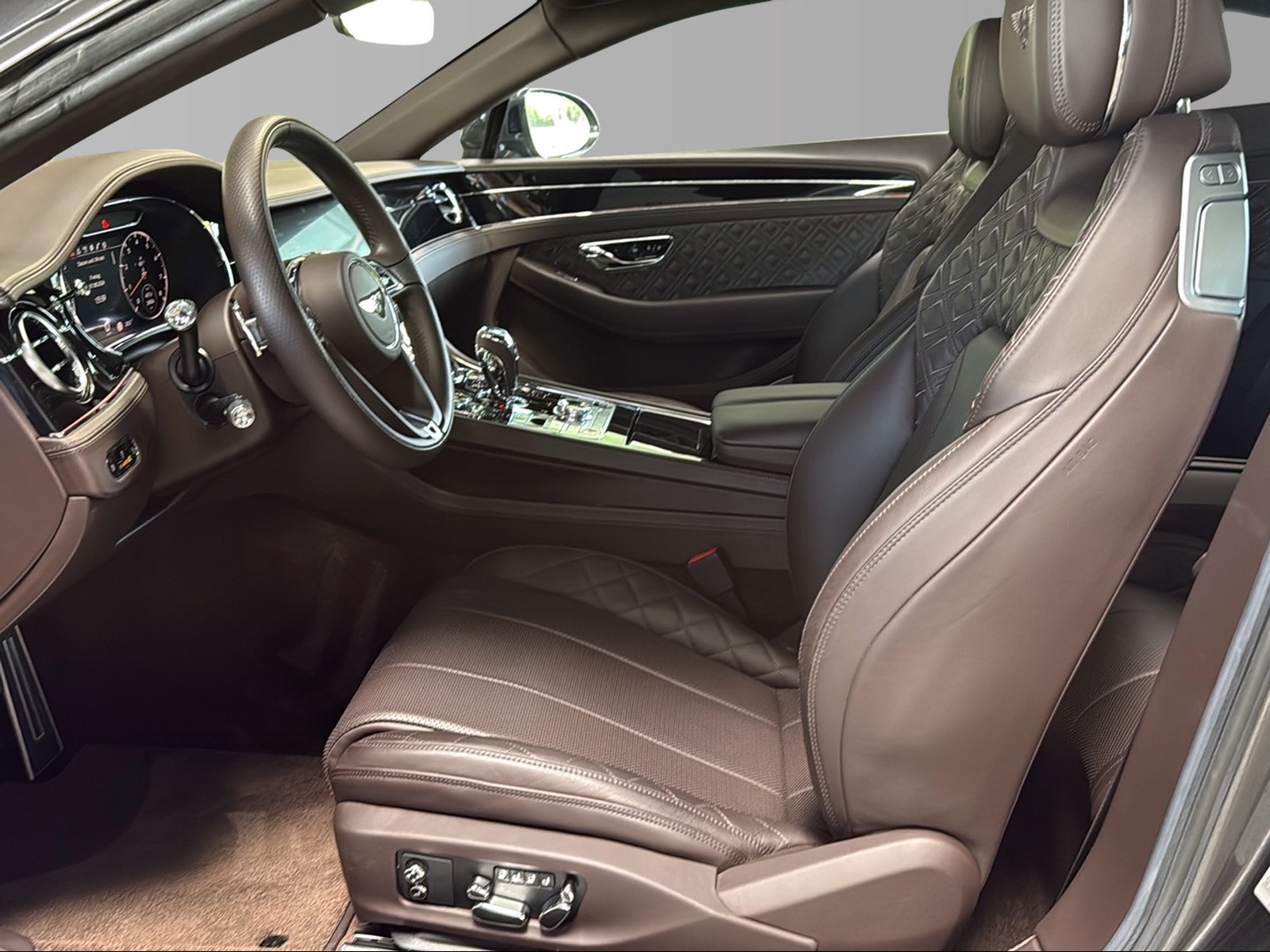 BENTLEY Continental GT 6.0 W12-image-4
