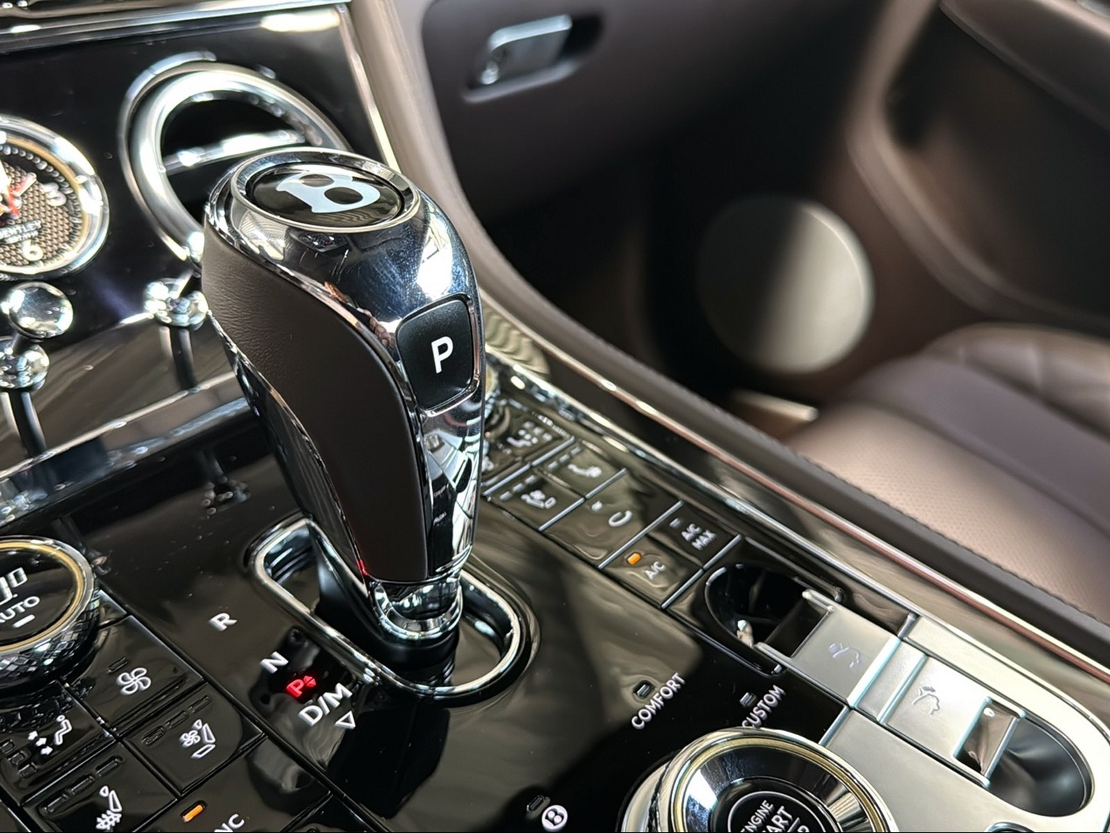 BENTLEY Continental GT 6.0 W12-image-14
