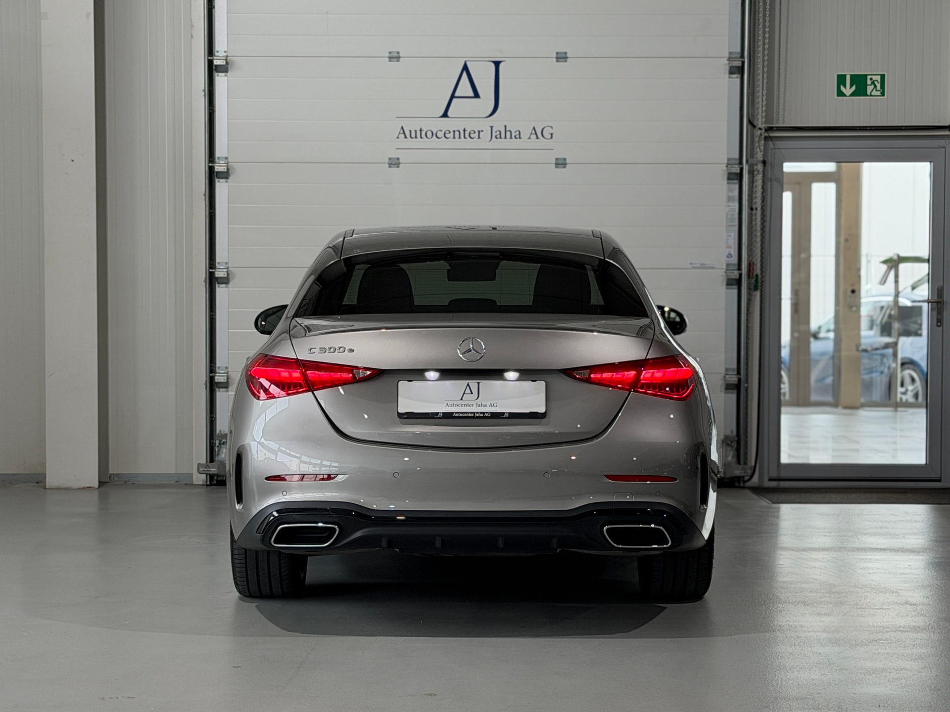 MERCEDES-BENZ C 300e AMG Line inkl. fortlaufende Werksgarantie-image-17