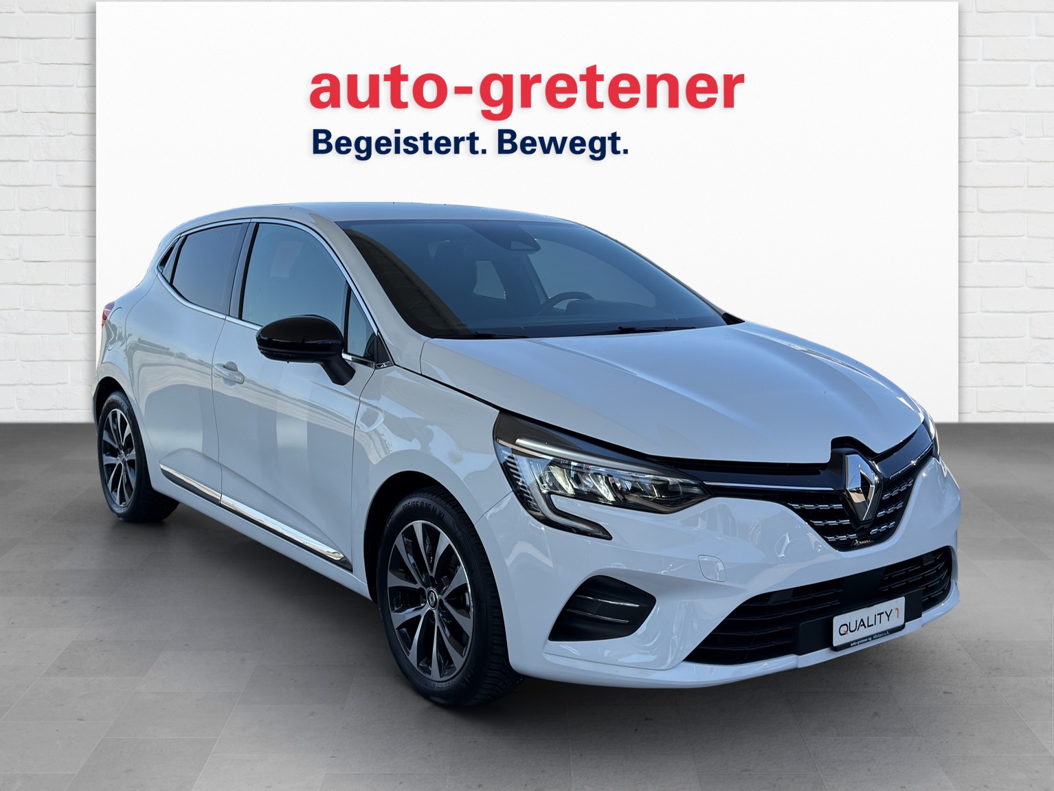 RENAULT Clio 1.6 E-Tech Techno-image-3