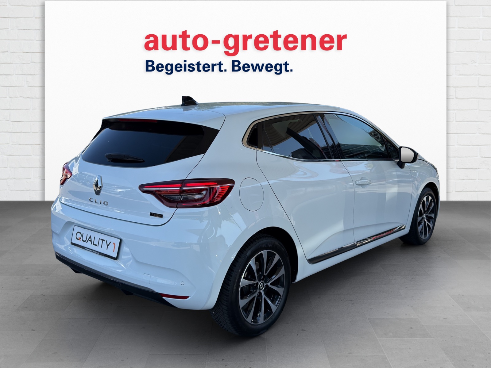 RENAULT Clio 1.6 E-Tech Techno-image-2