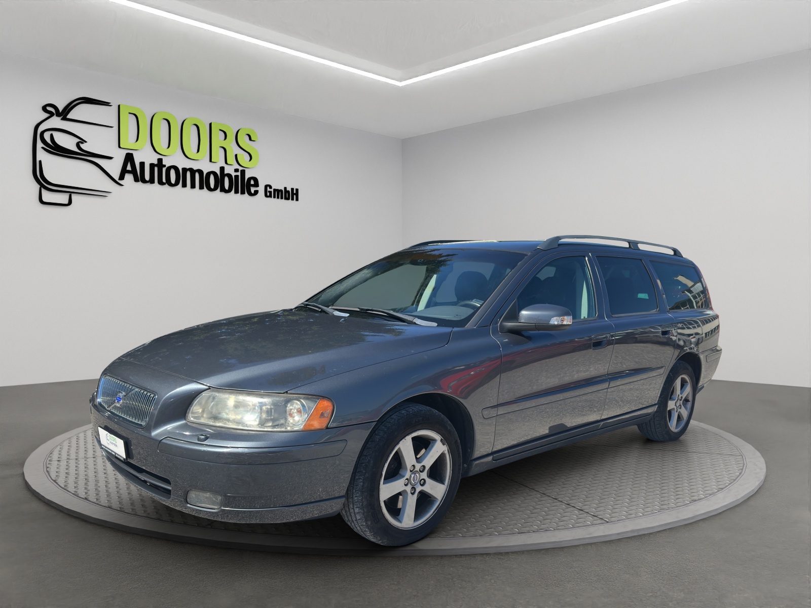 VOLVO V70 2.4 Summum-image-7