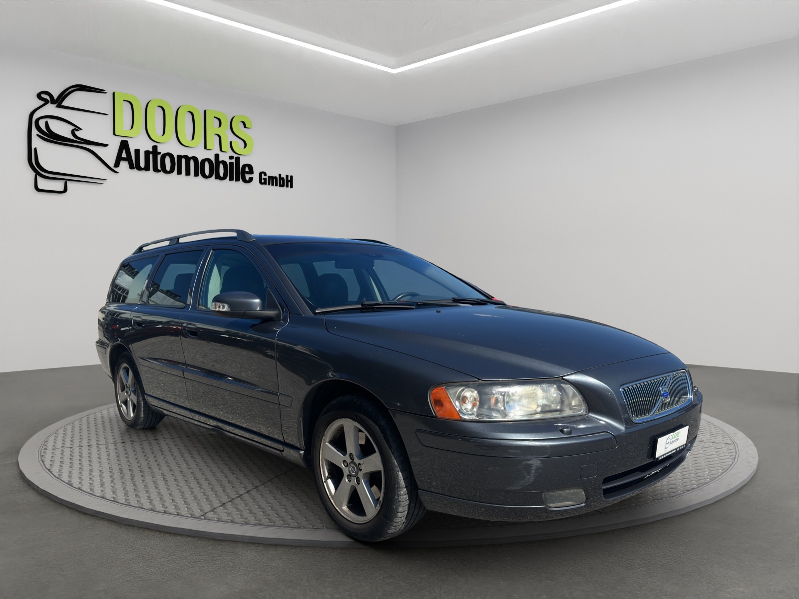 VOLVO V70 2.4 Summum