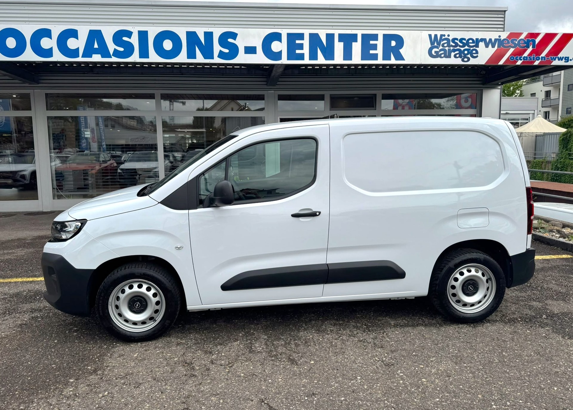 OPEL Combo 1.2 Cargo-image-10