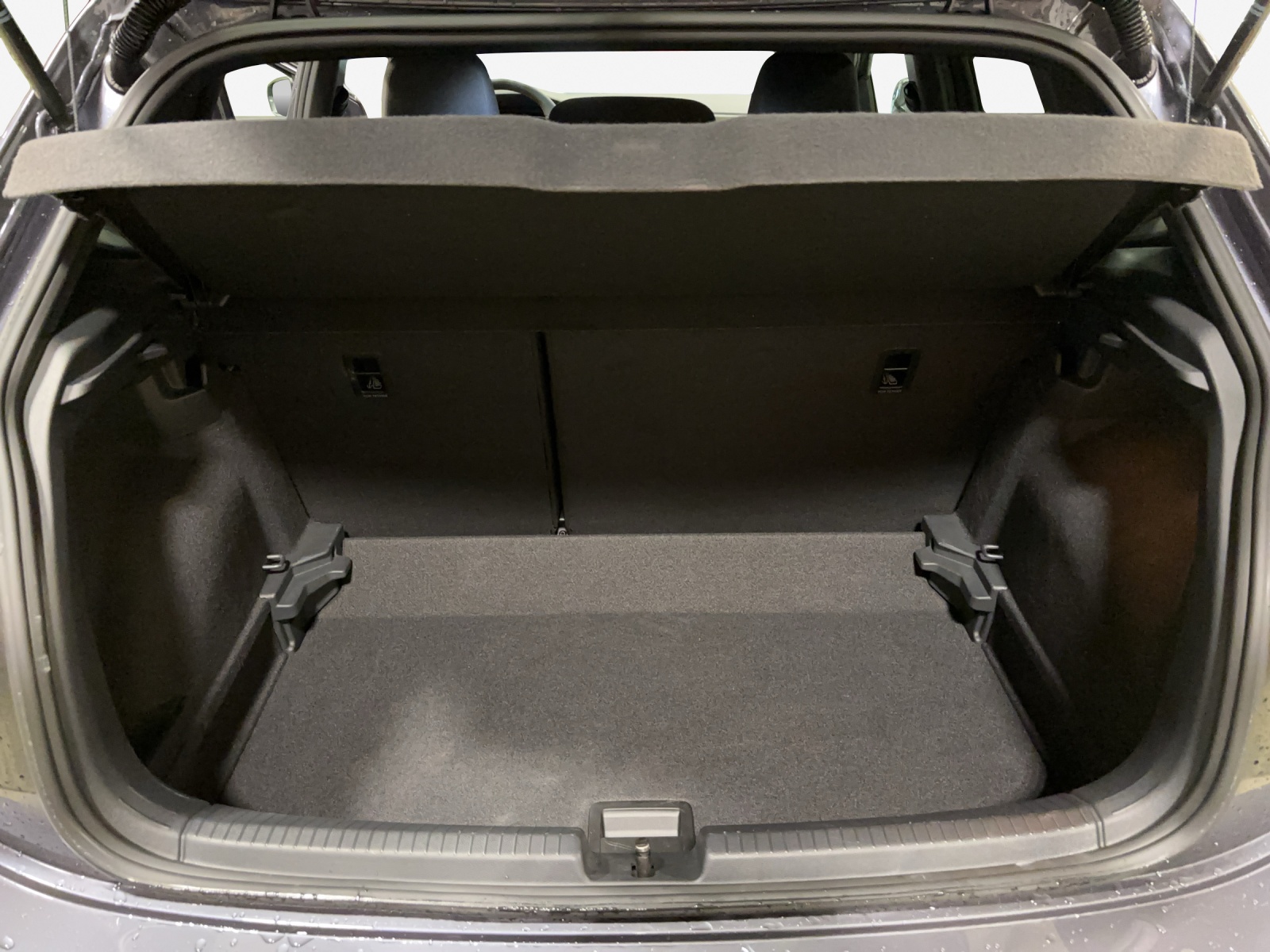 VW Polo 2.0 TSI GTI DSG-image-12
