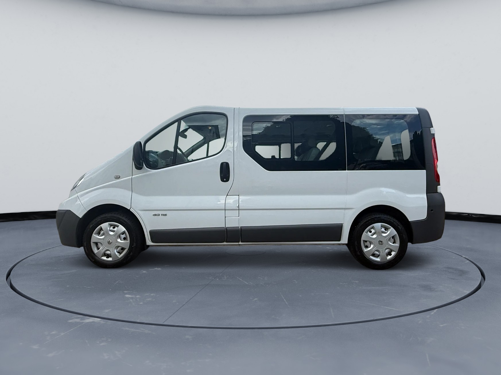 RENAULT Trafic 2.0 dCi Eco 8 Sitzer Grand Passenger Authentique A-image-6