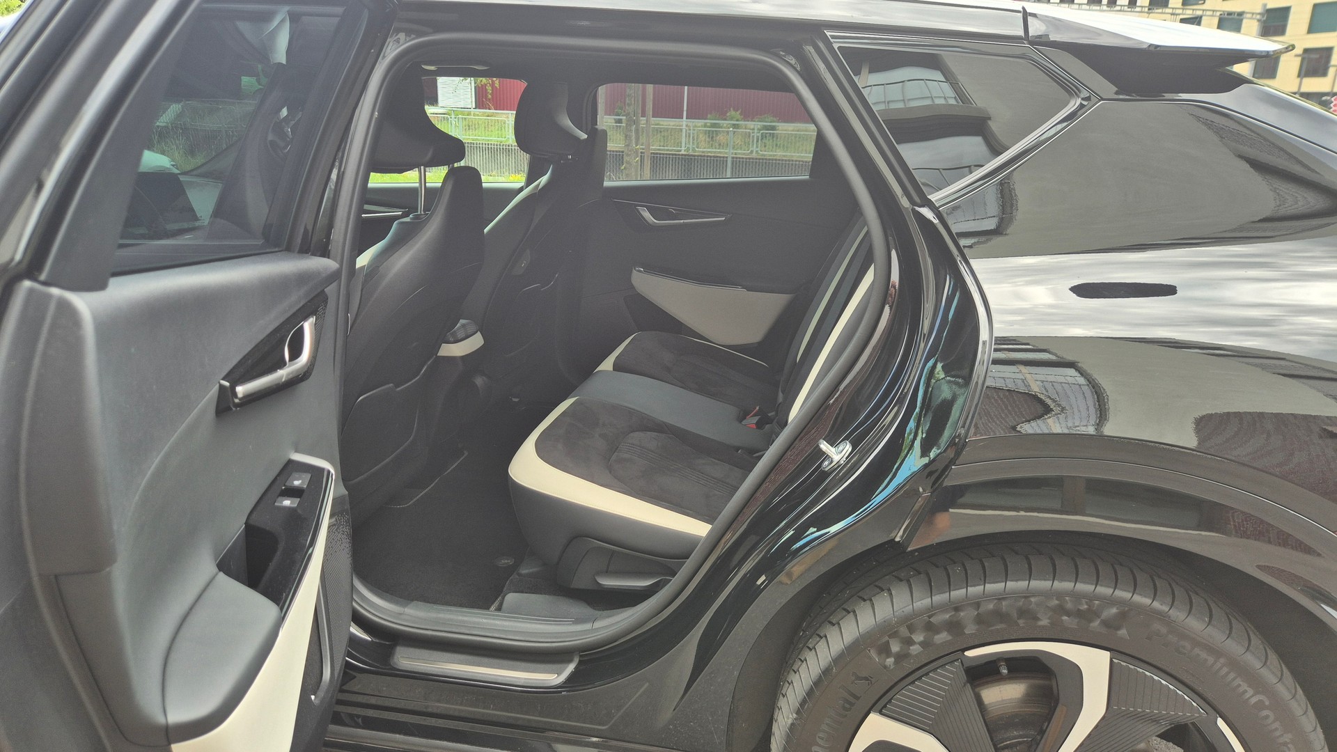 KIA EV6 77 kWh GT-Line 4x4-image-5
