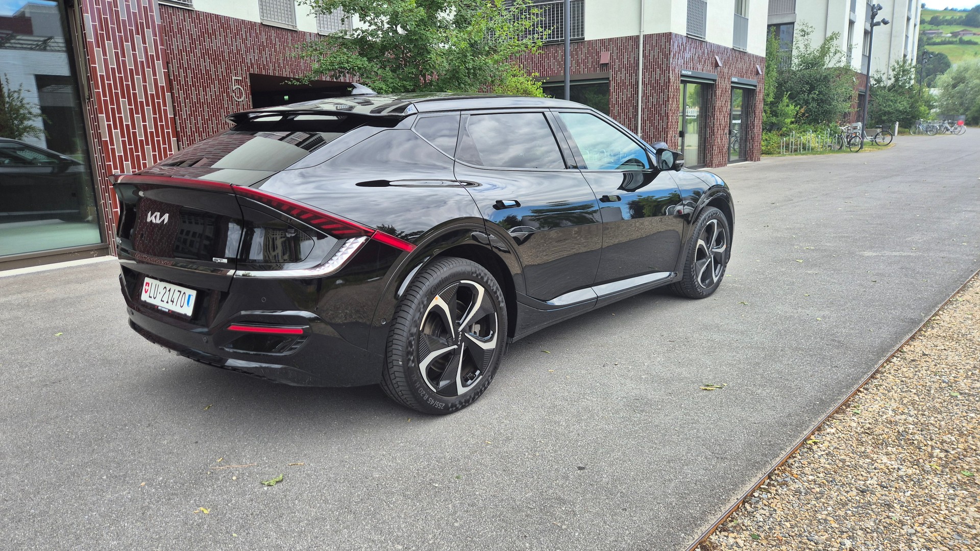 KIA EV6 77 kWh GT-Line 4x4-image-3