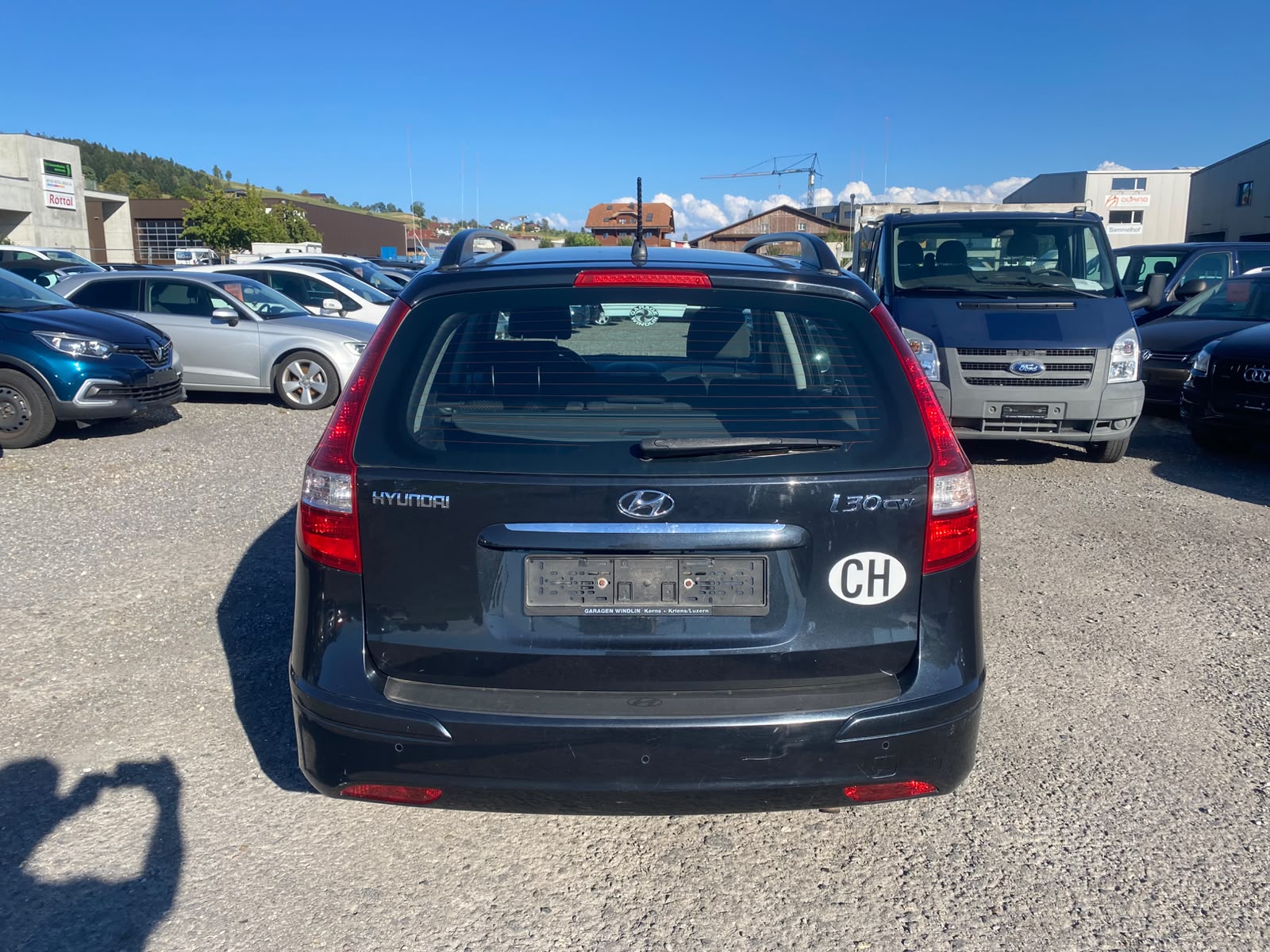 HYUNDAI i30 Wagon 1.6 Swiss Plus Edition-image-3