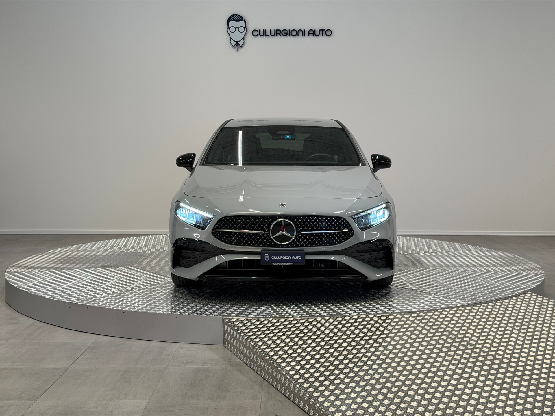 MERCEDES-BENZ A 200 Night Star 7G-DCT-image-7