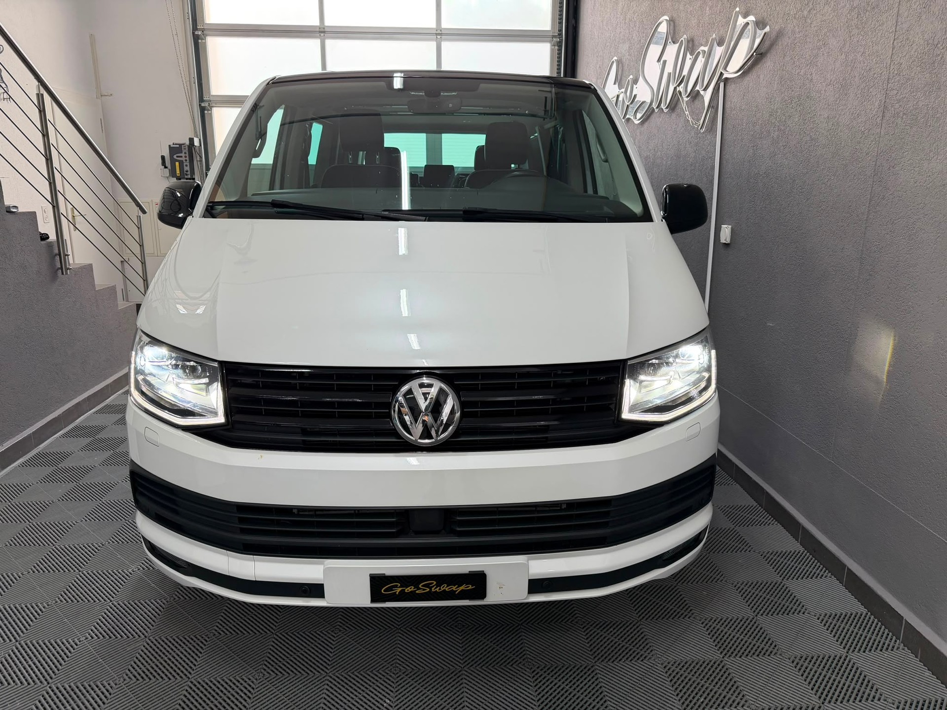 VW T6 Multivan 2.0 TDI Comfortline Edition DSG-image-7