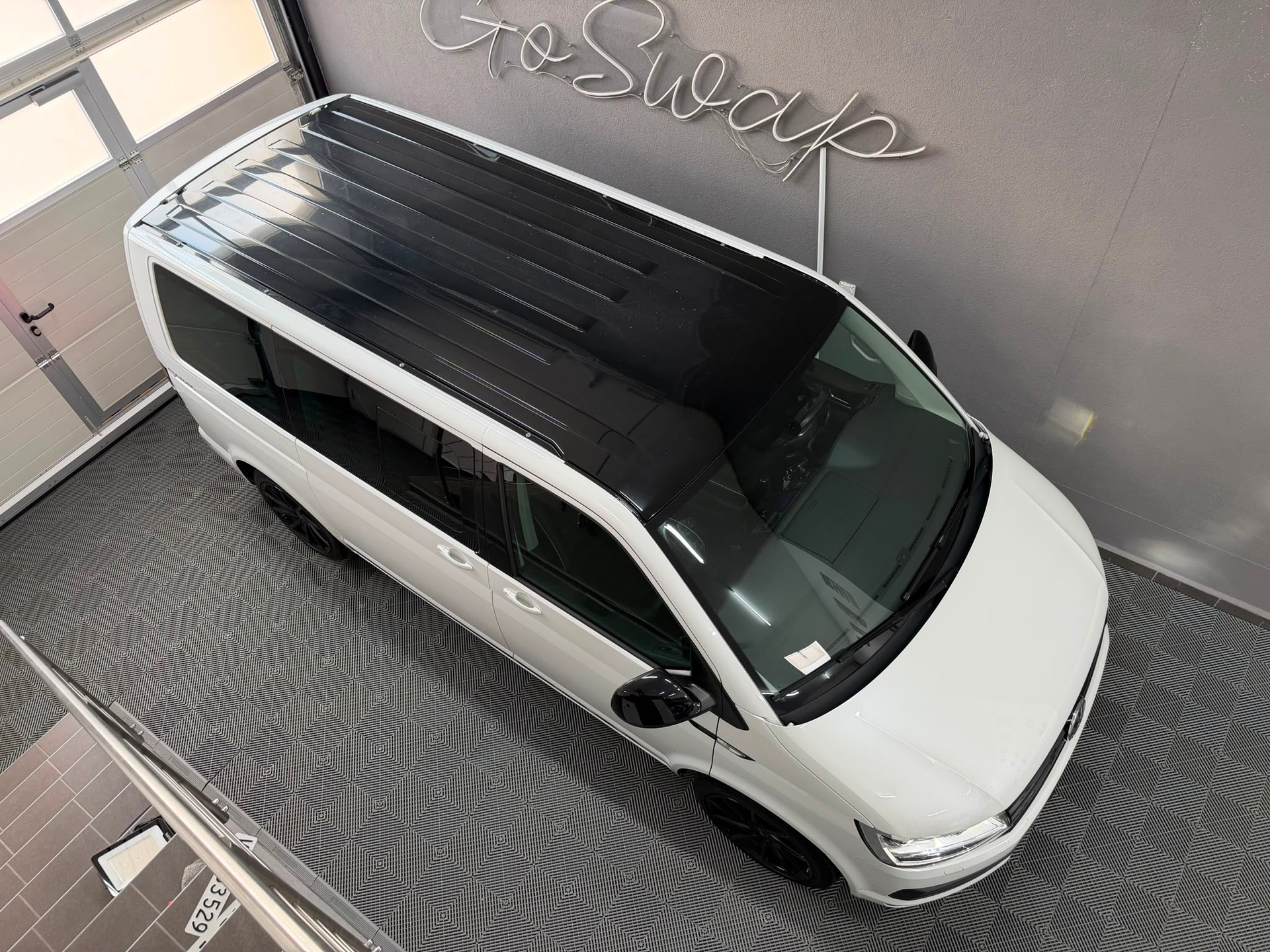 VW T6 Multivan 2.0 TDI Comfortline Edition DSG-image-5