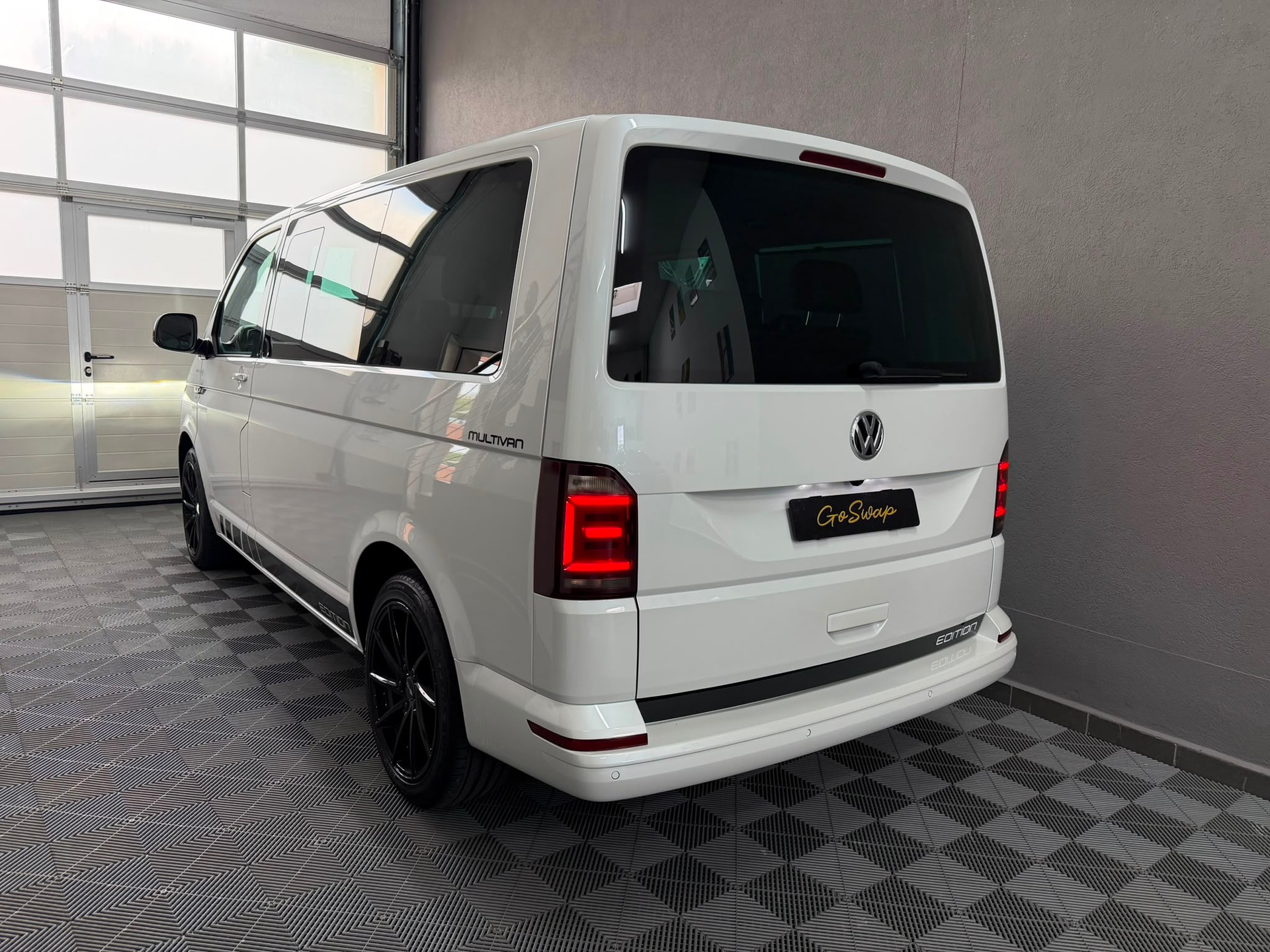 VW T6 Multivan 2.0 TDI Comfortline Edition DSG-showroom-element-2