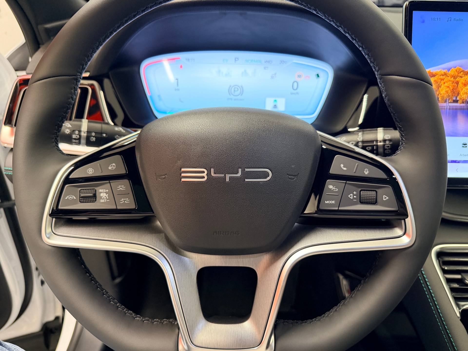 BYD Seal U DM-i Design AWD-image-25