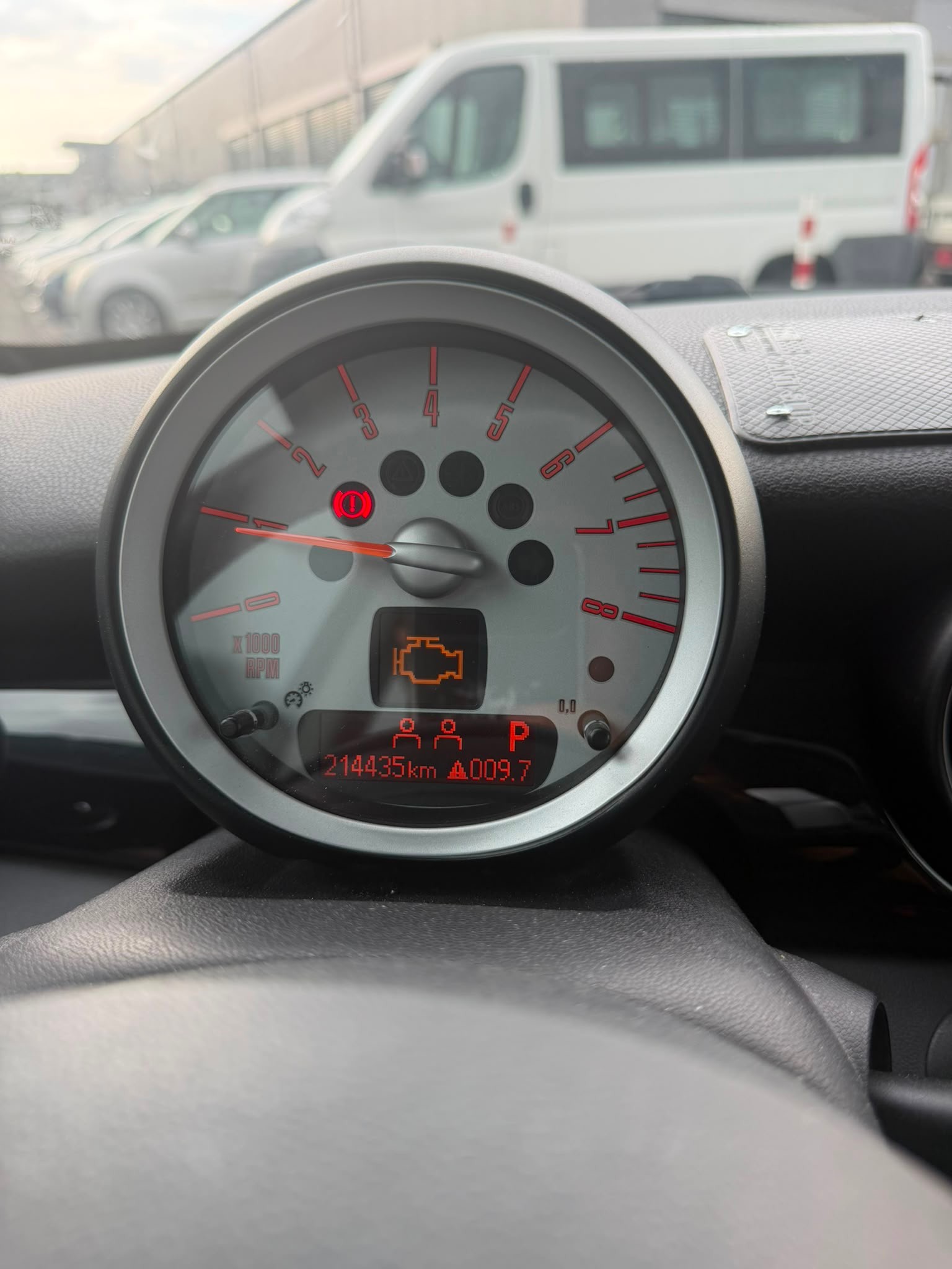 MINI Cooper-image-8