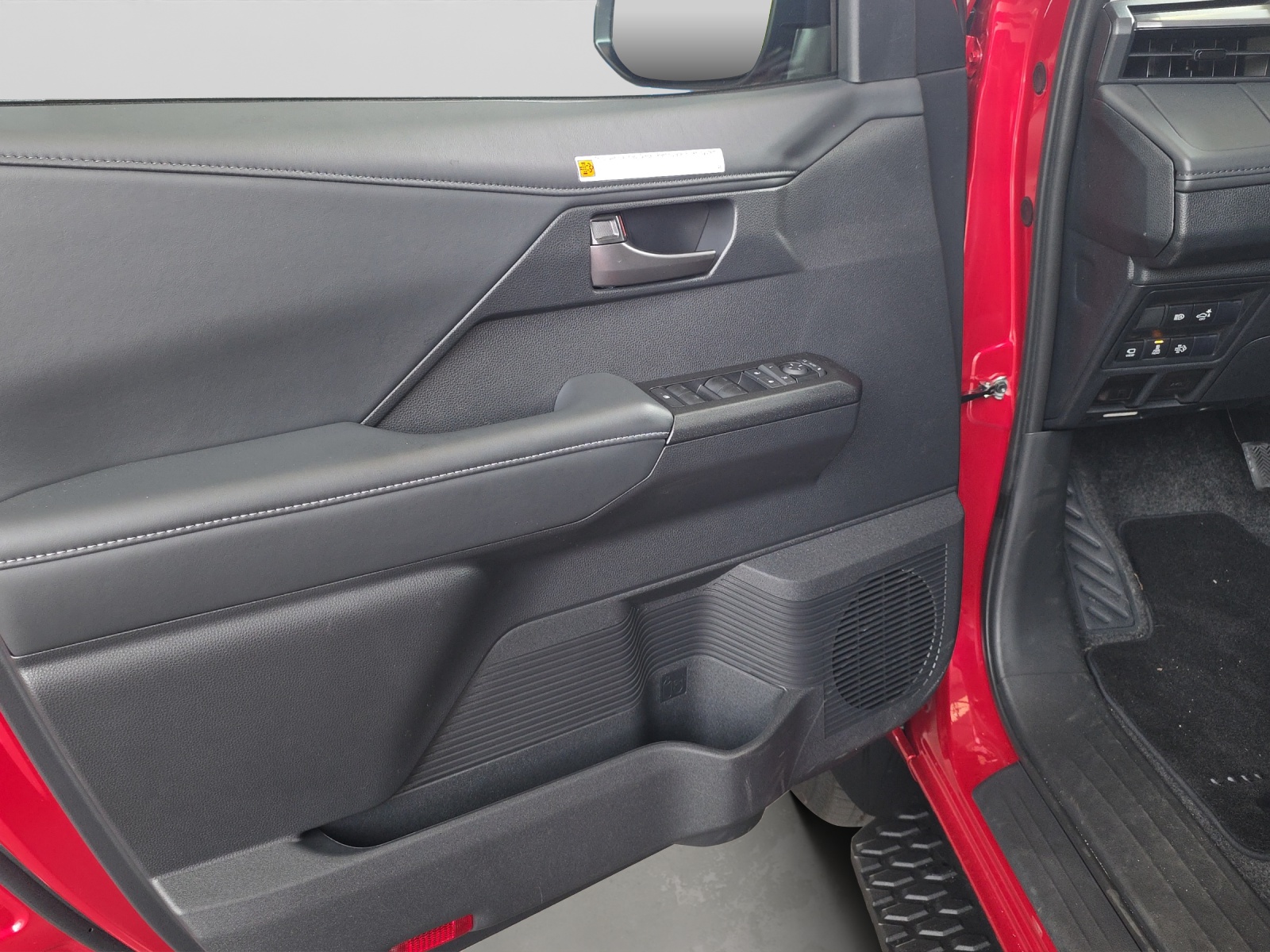 TOYOTA Hilux Double Cab.-Pick-up 2.8 D-4D MHEV 204 Style-image-11