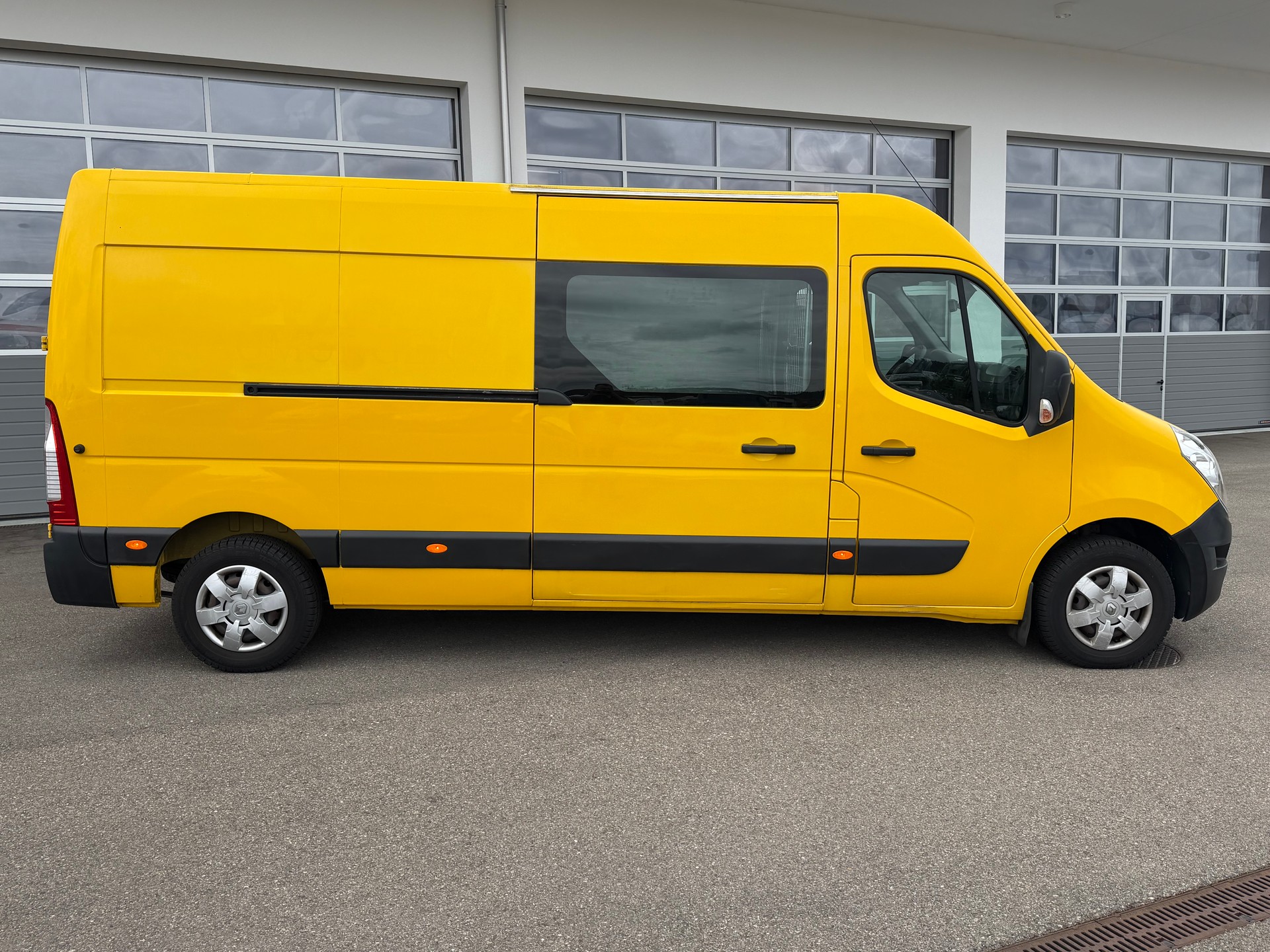 RENAULT Master T35 2.3dCi 130 L3H2-image-5