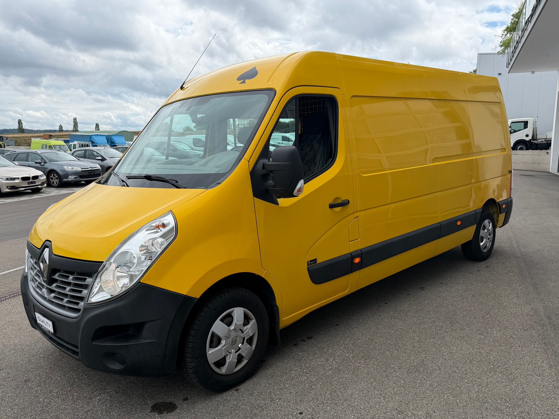RENAULT Master T35 2.3dCi 130 L3H2-image-2