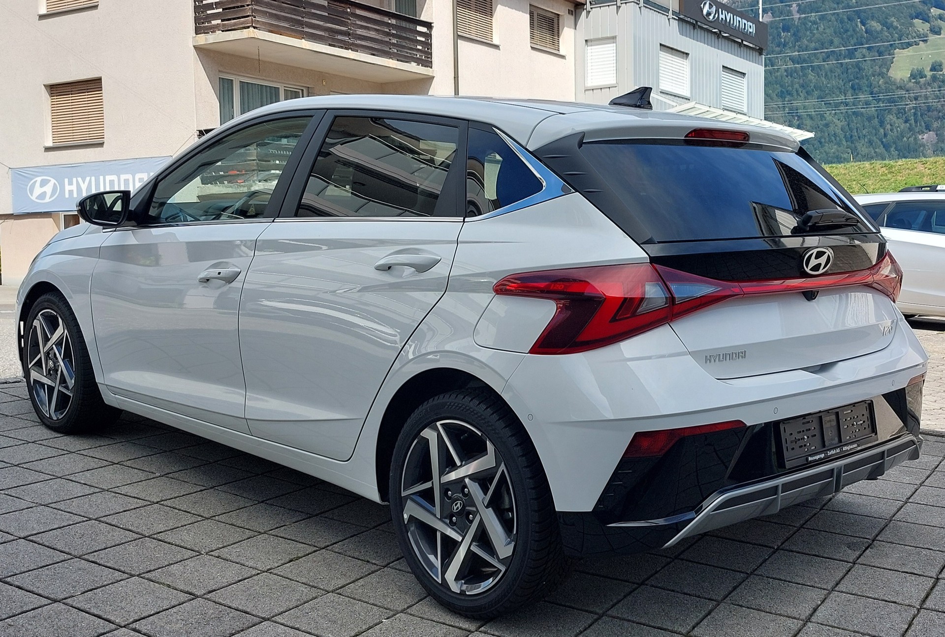 HYUNDAI i20 1.0 T-GDi Vertex DCT-image-5