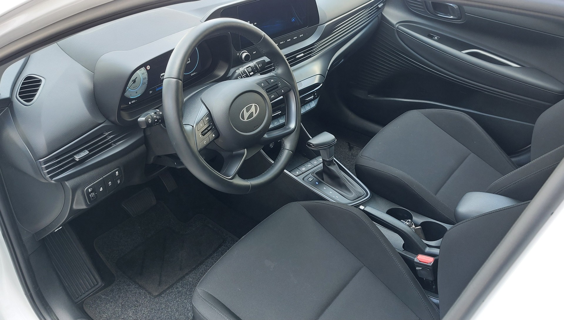 HYUNDAI i20 1.0 T-GDi Vertex DCT-image-7