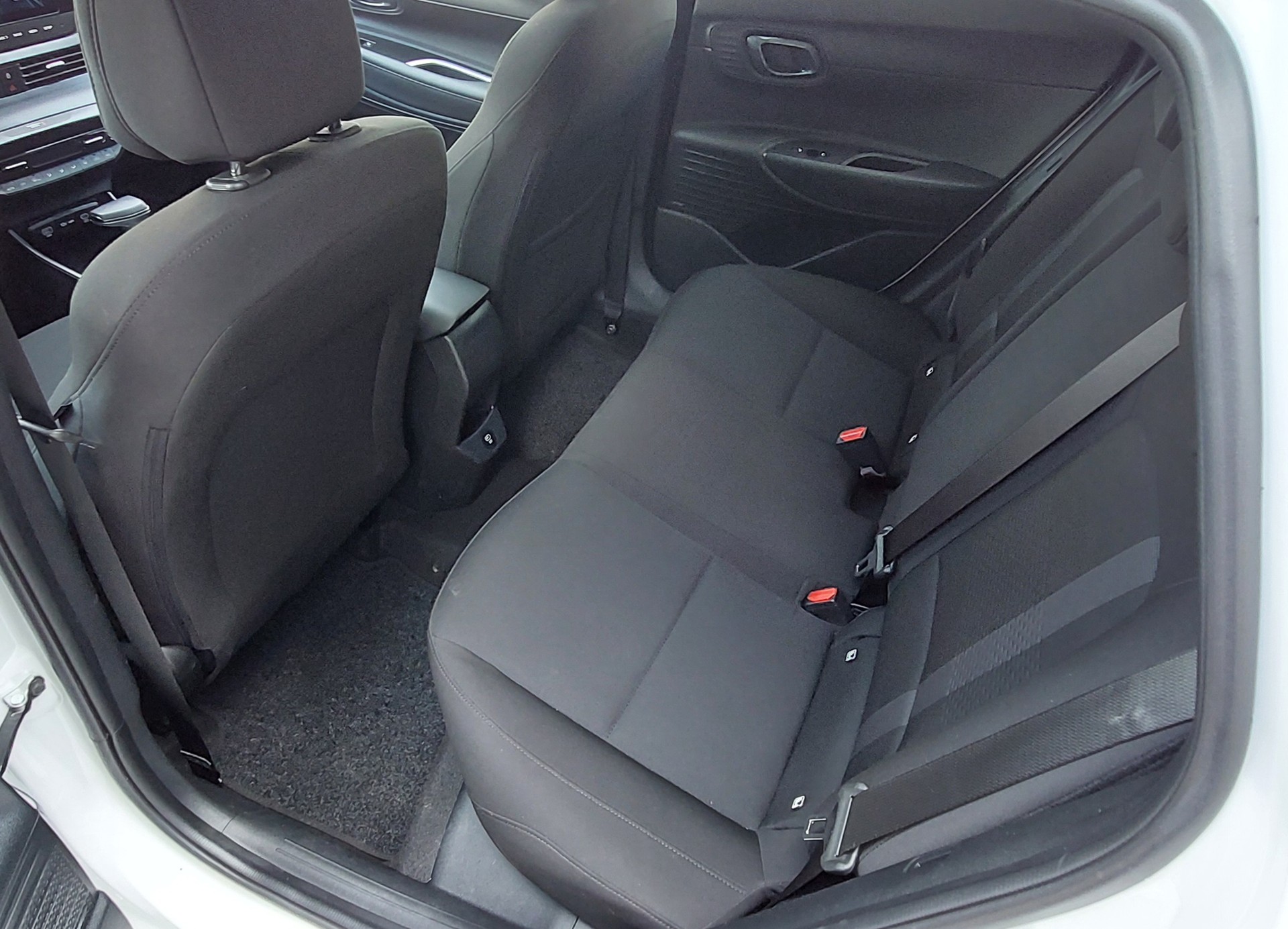 HYUNDAI i20 1.0 T-GDi Vertex DCT-image-11