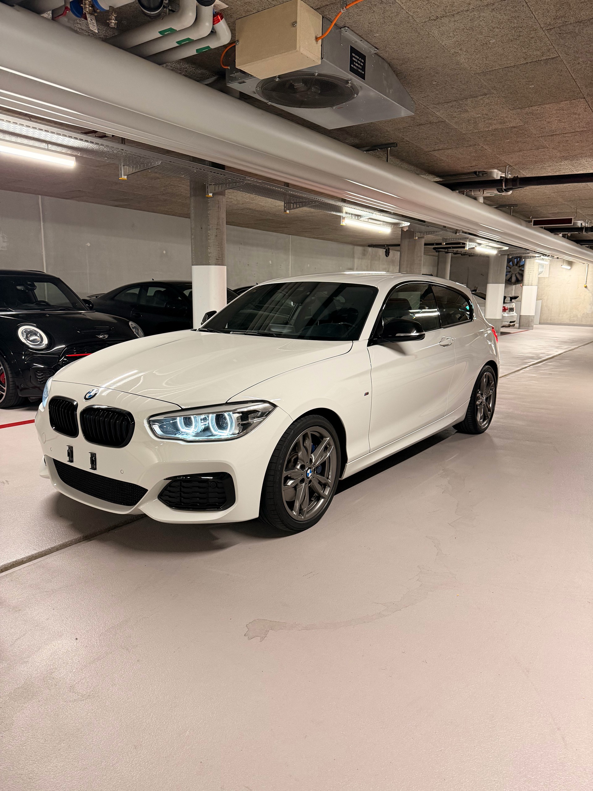 BMW M140i-image-0
