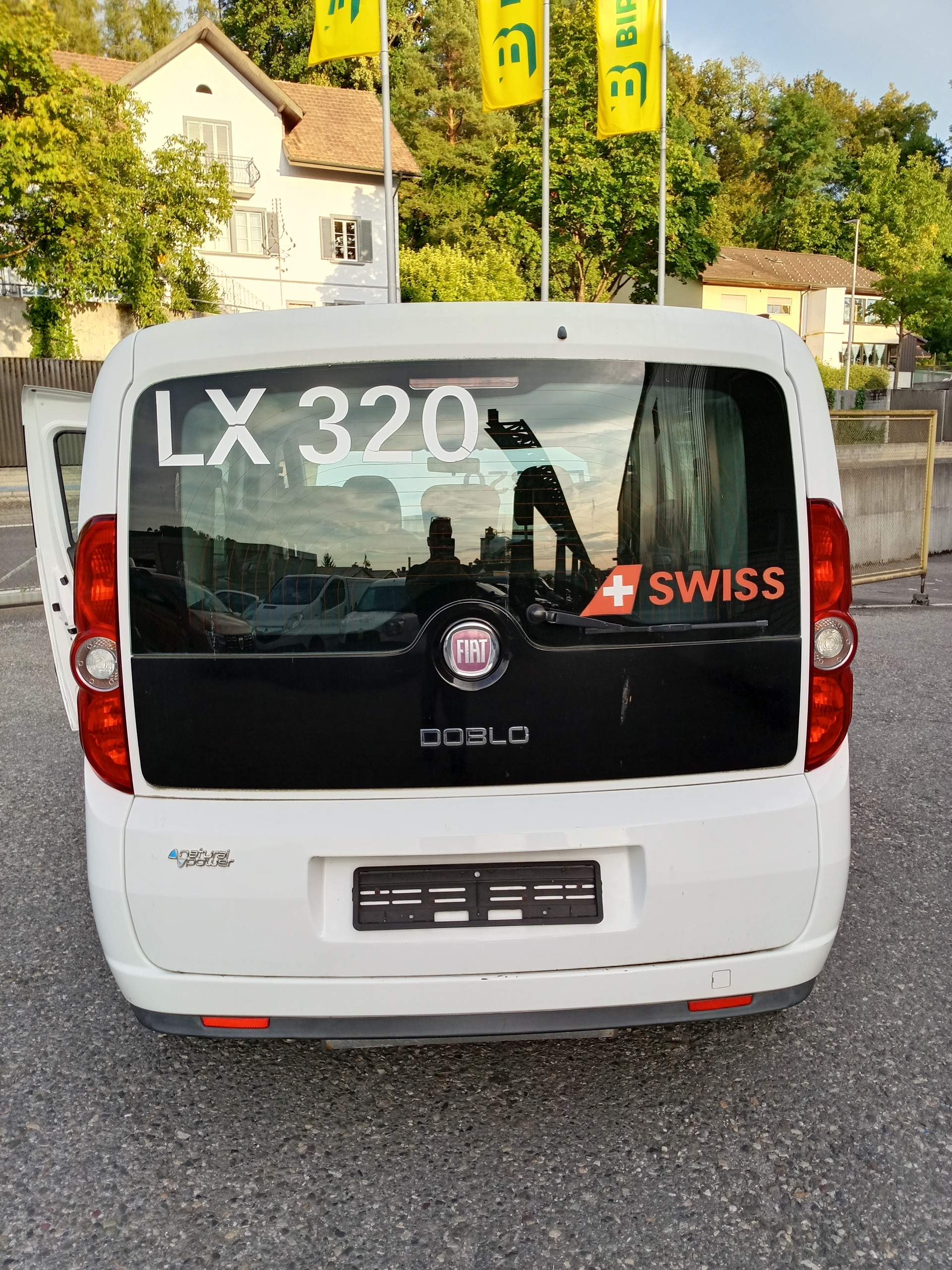 FIAT Doblò 1.4 T-jet NaturalPower Emotion-image-8