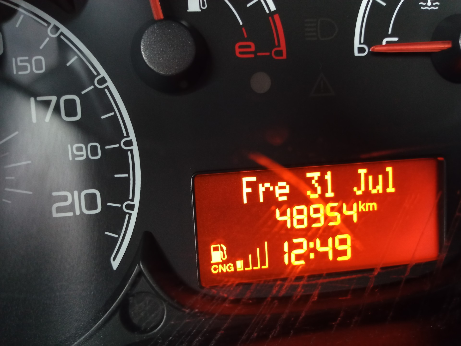 FIAT Doblò 1.4 T-jet NaturalPower Emotion-image-9