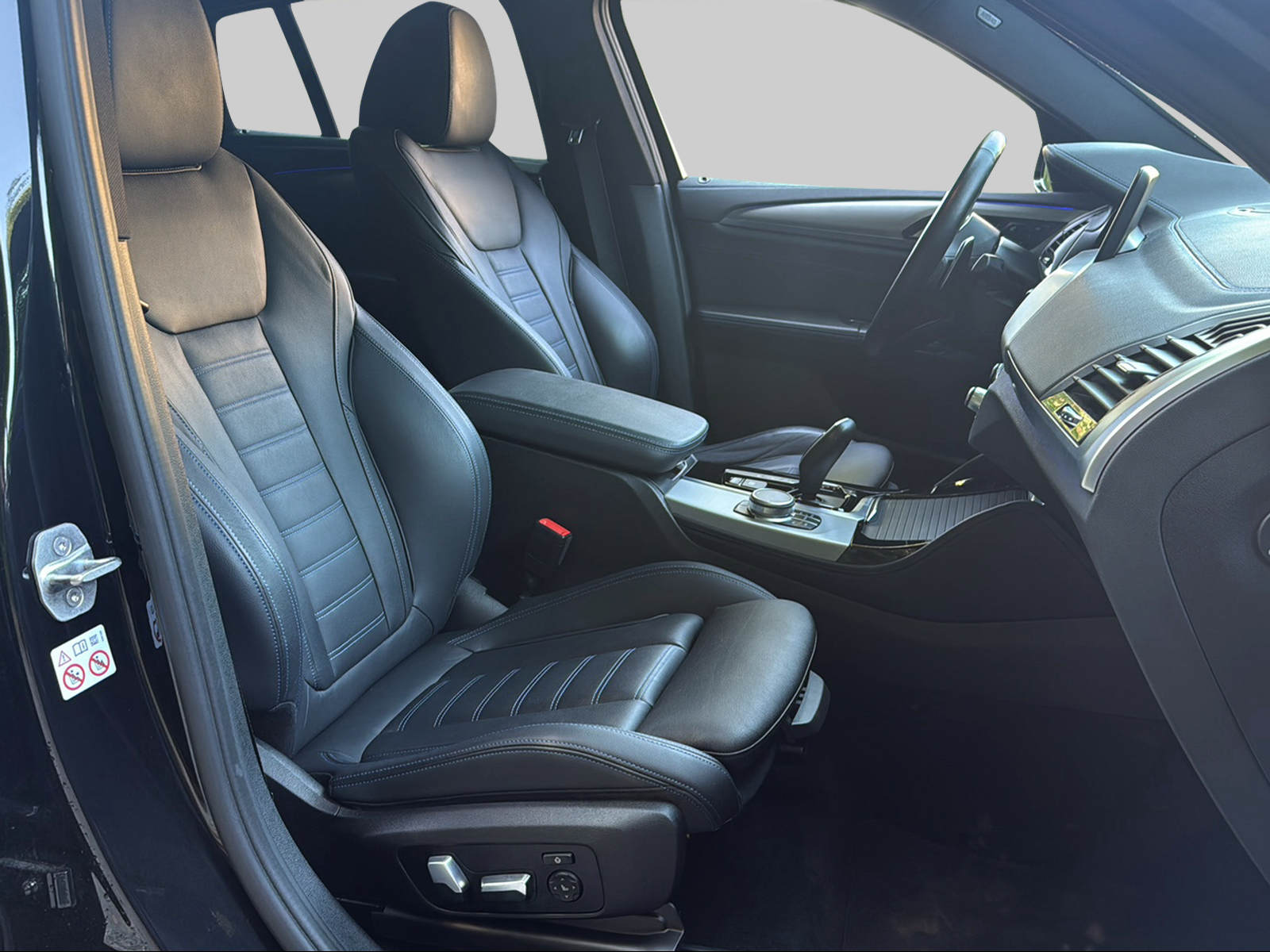 BMW X4 xDrive 20d M Sport Steptronic-image-14