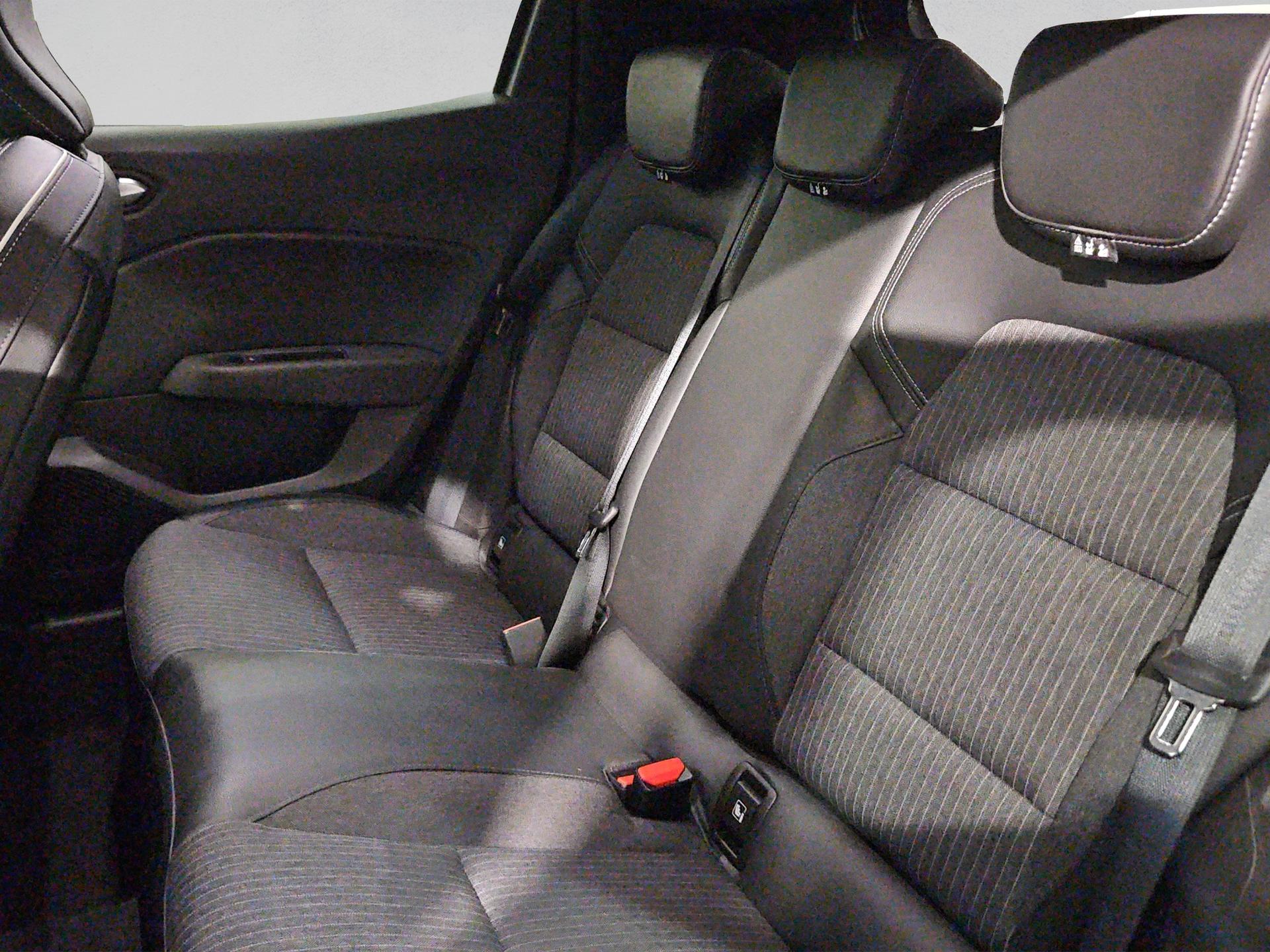 RENAULT Clio 1.3 Techno-image-14