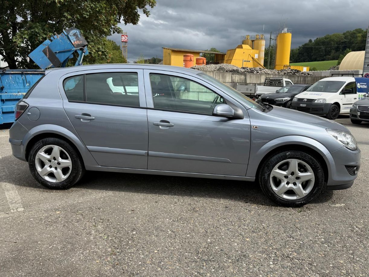 OPEL Astra 1.6i 16V-image-6