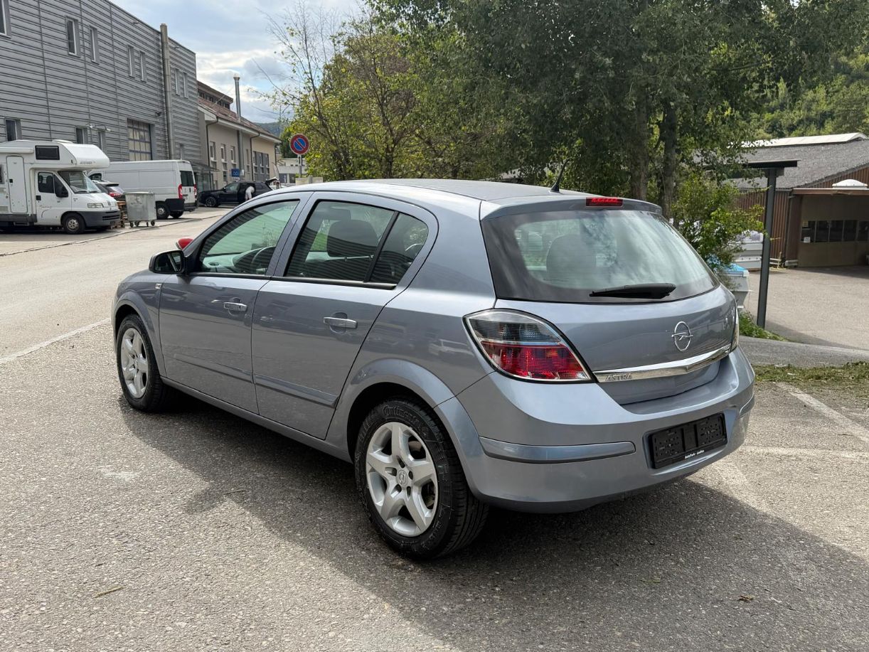 OPEL Astra 1.6i 16V-image-4