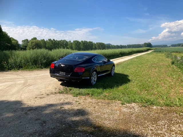 BENTLEY 4.0 V8-image-7