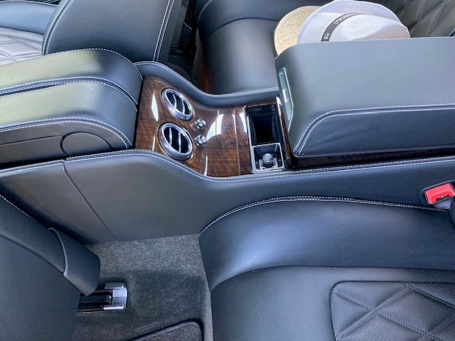BENTLEY 4.0 V8-image-13