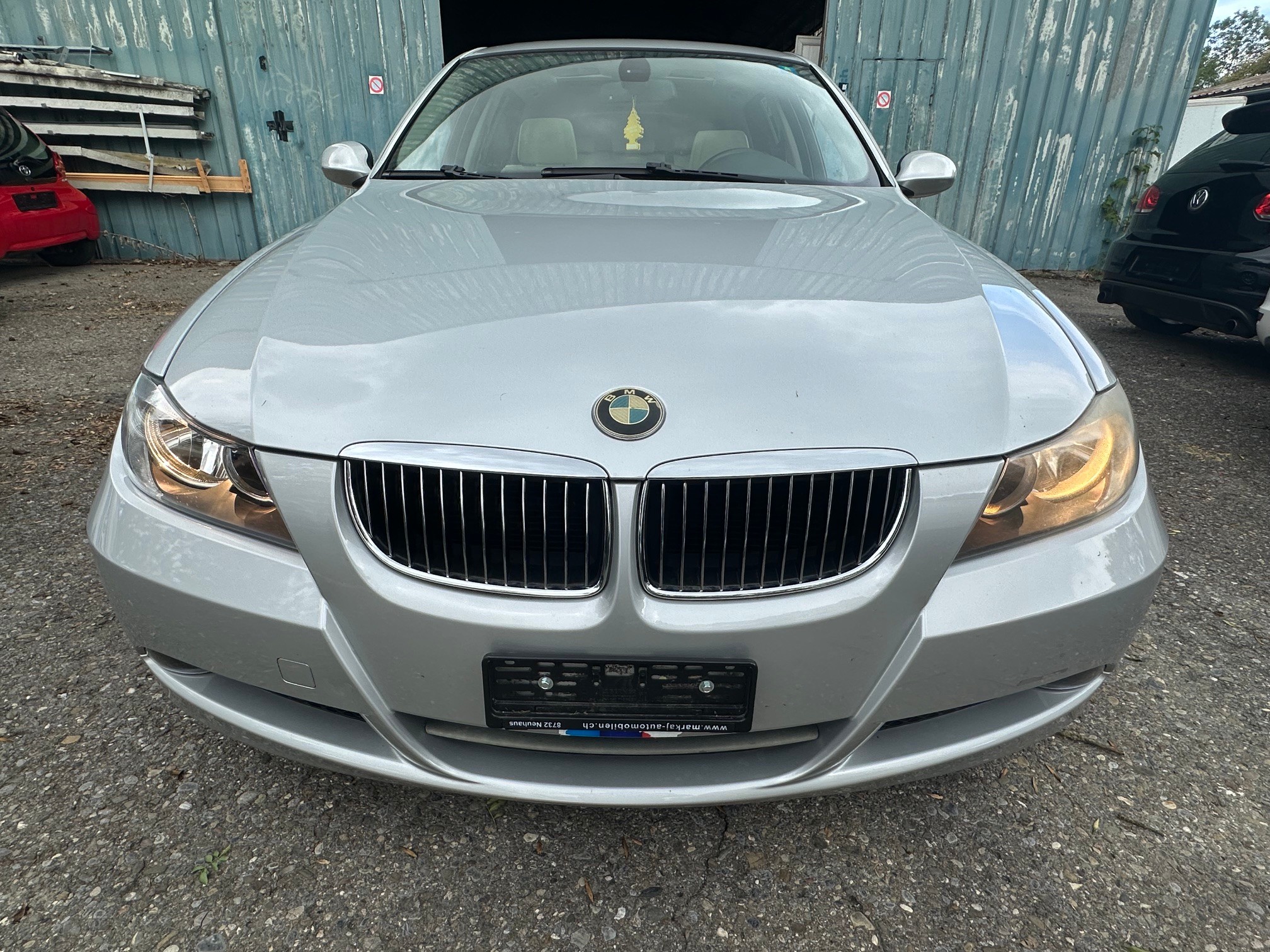 BMW 330xi Touring — slika 1