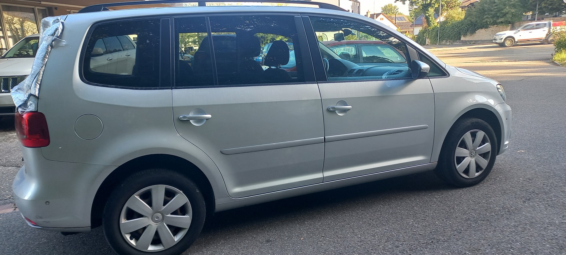 VW Touran 1.4 TSI EcoFuel Comfortline DSG-image-3