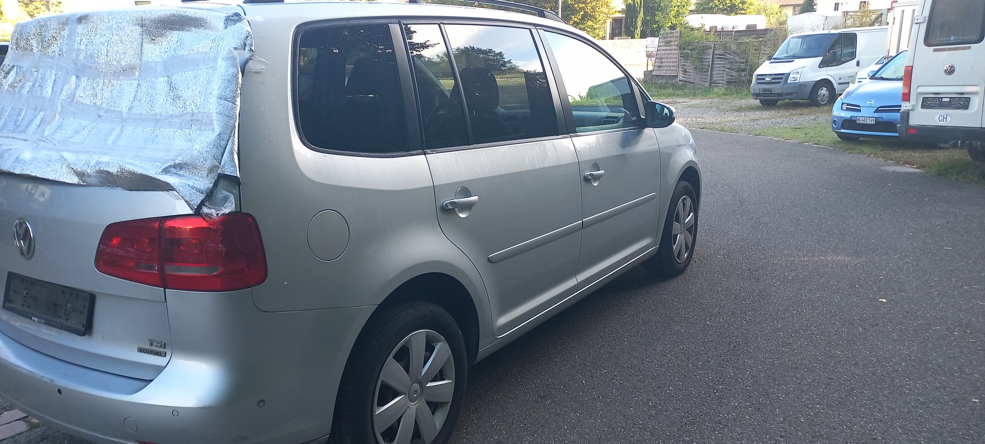 VW Touran 1.4 TSI EcoFuel Comfortline DSG-image-2