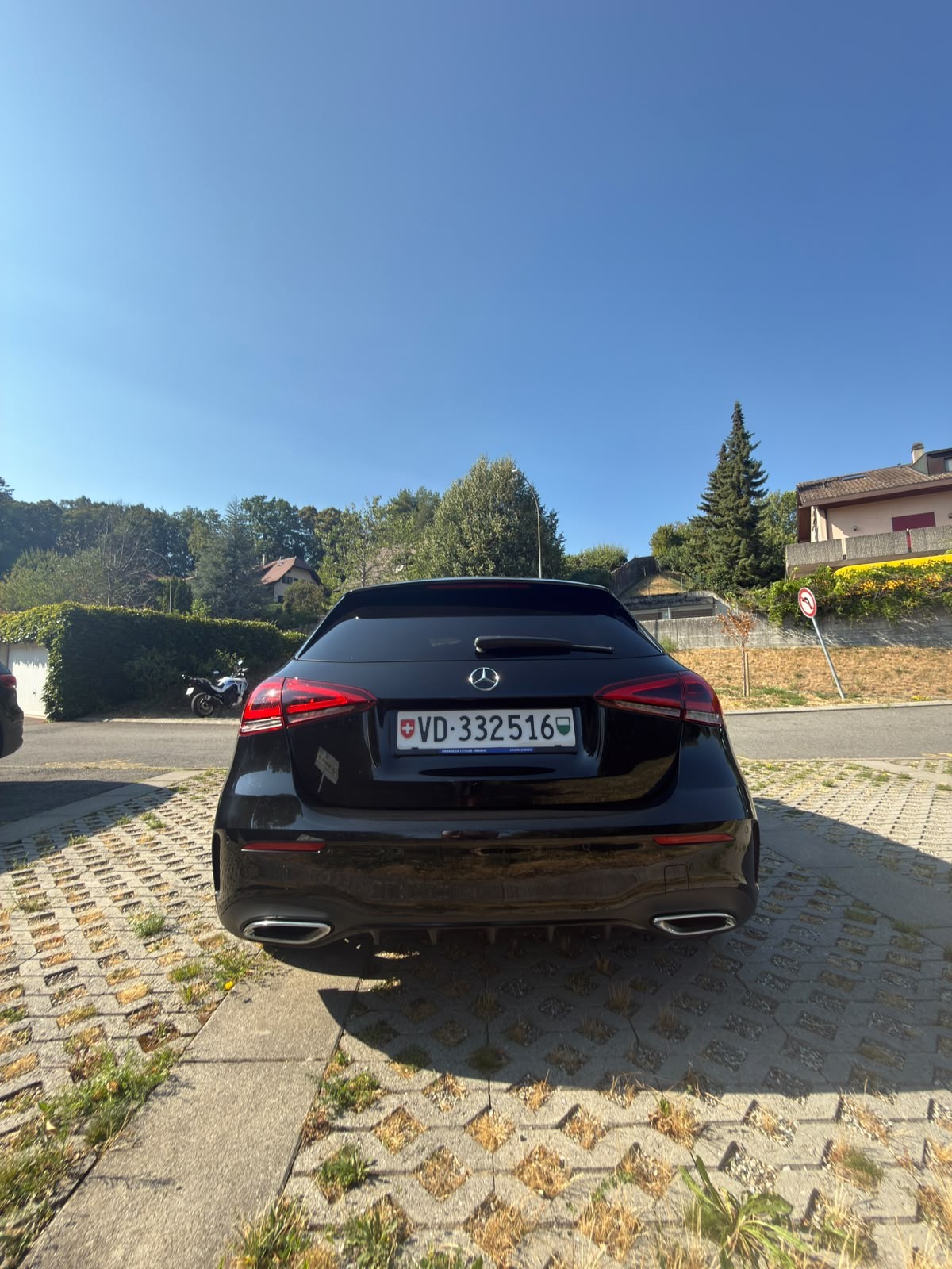 MERCEDES-BENZ A 220 Progressive 4m-image-4