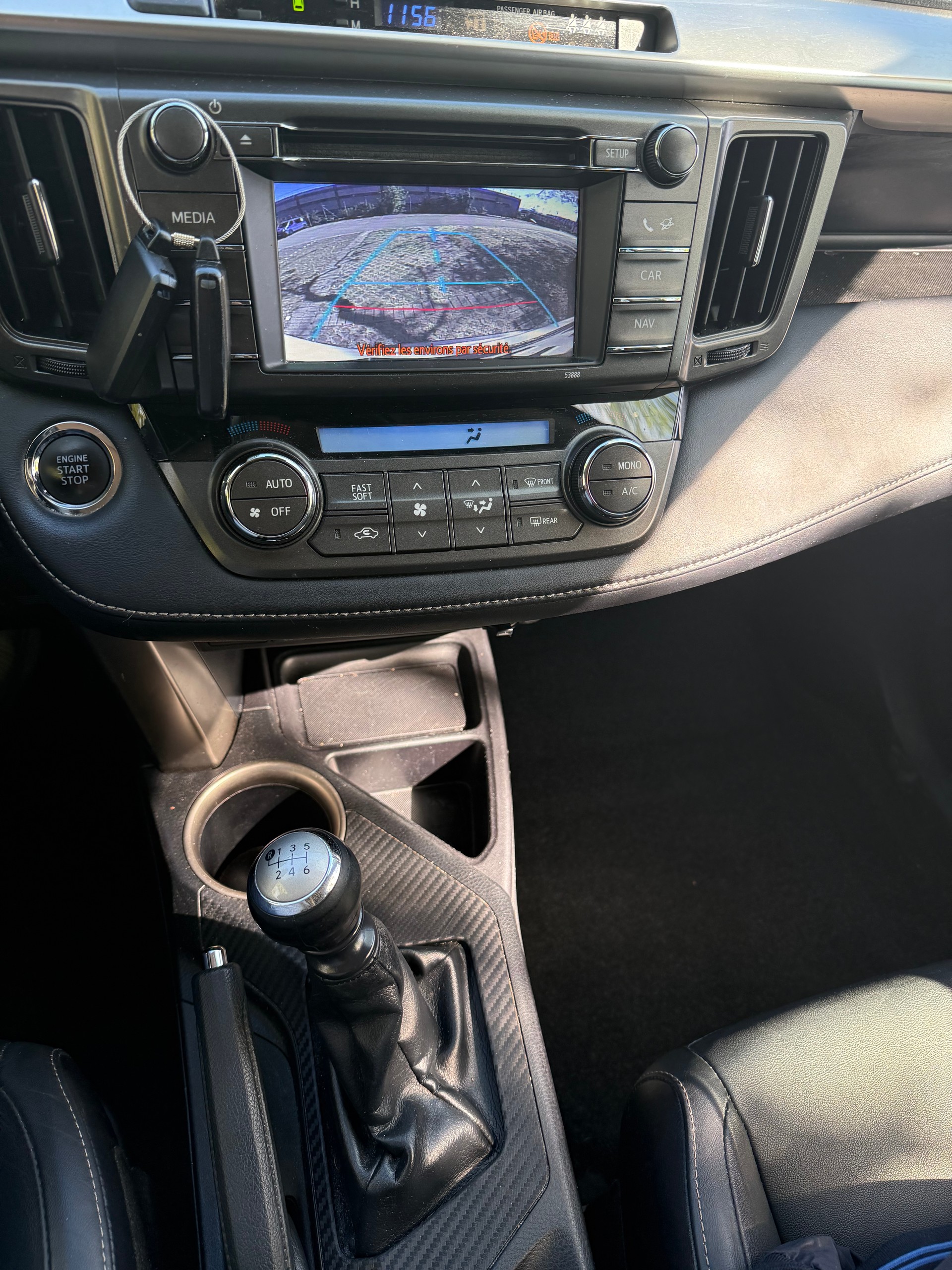 TOYOTA RAV-4 2.2D-CAT Style Multidrive-image-11