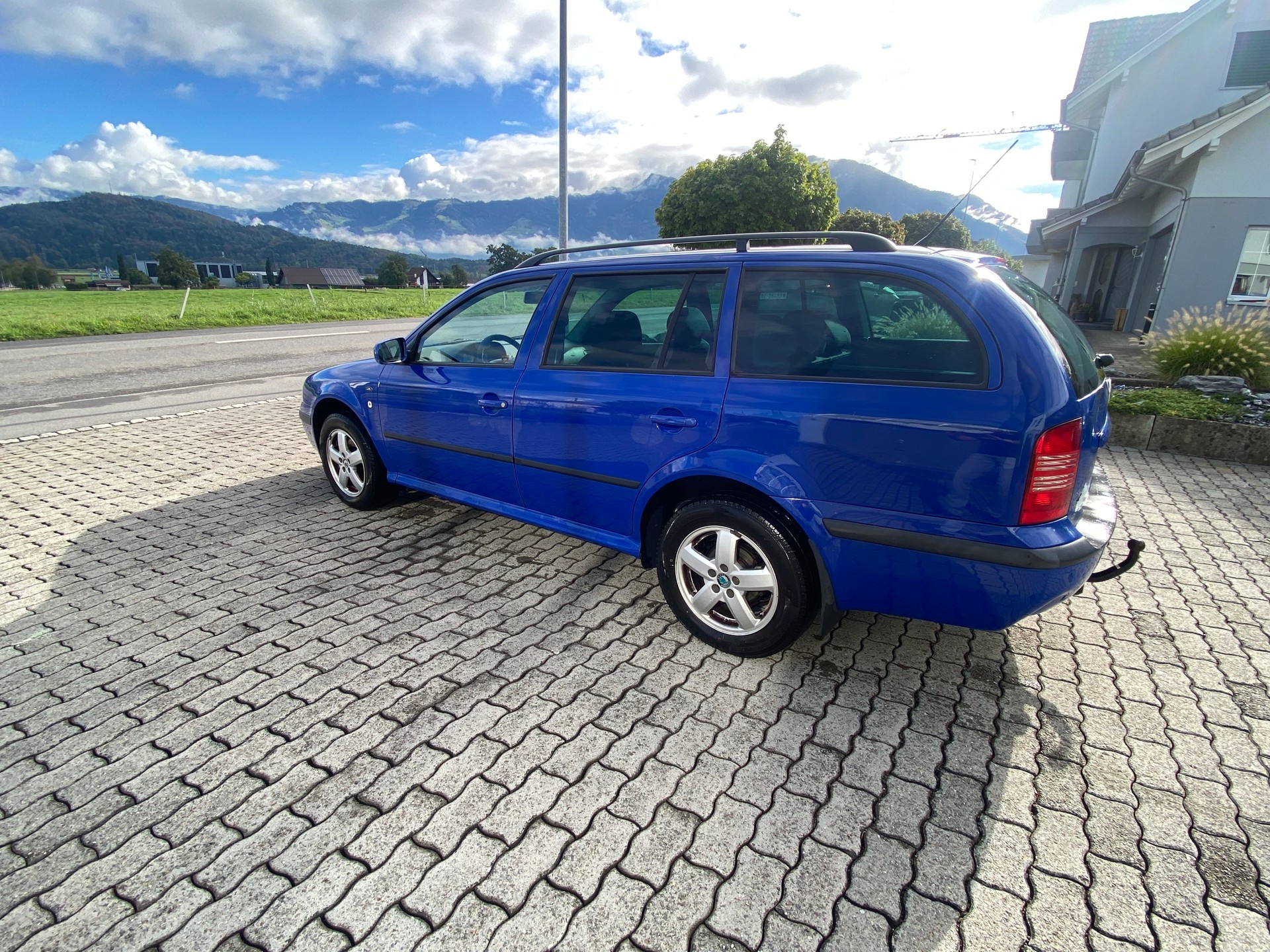 SKODA Octavia 2.0 Classic 4x4-image-3