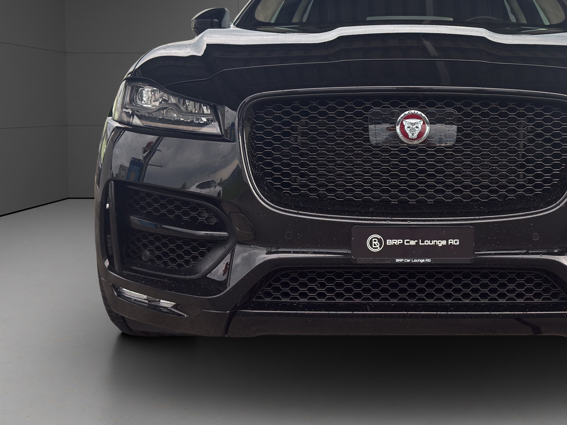 JAGUAR JAGUAR F-Pace 30t R-Sport * BLACK EDITION I TIEF I BREIT I 22 Zoll *-image-0