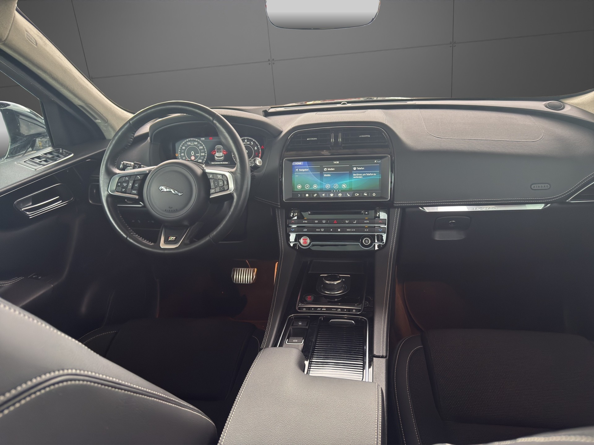 JAGUAR JAGUAR F-Pace 30t R-Sport * BLACK EDITION I TIEF I BREIT I 22 Zoll *-image-15