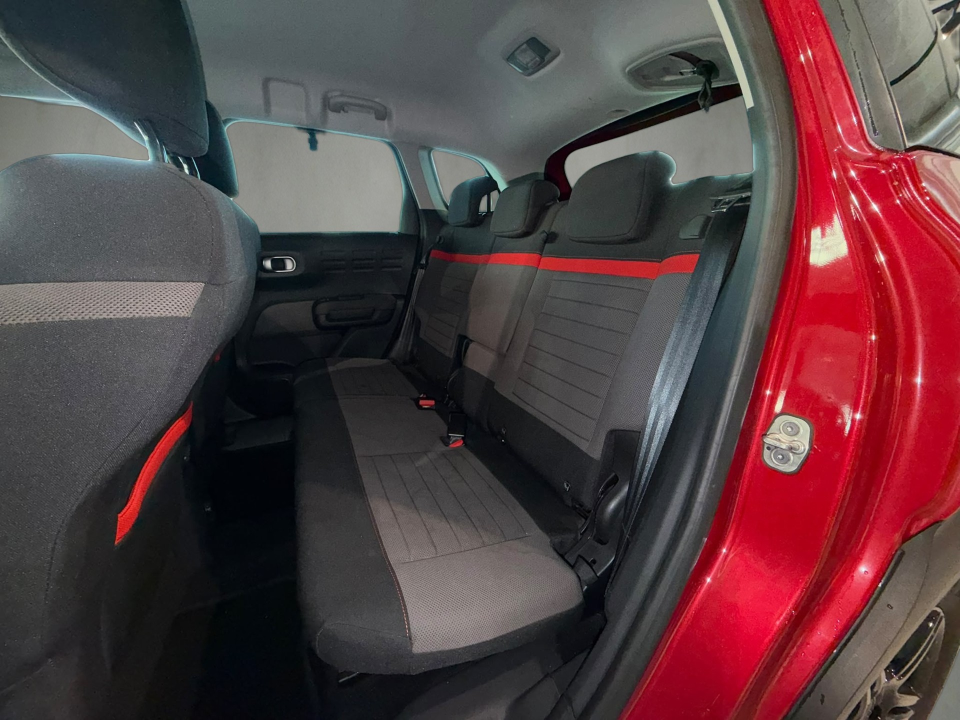CITROEN C3 Aircross 1.5 BlueHD Shine EAT-image-8